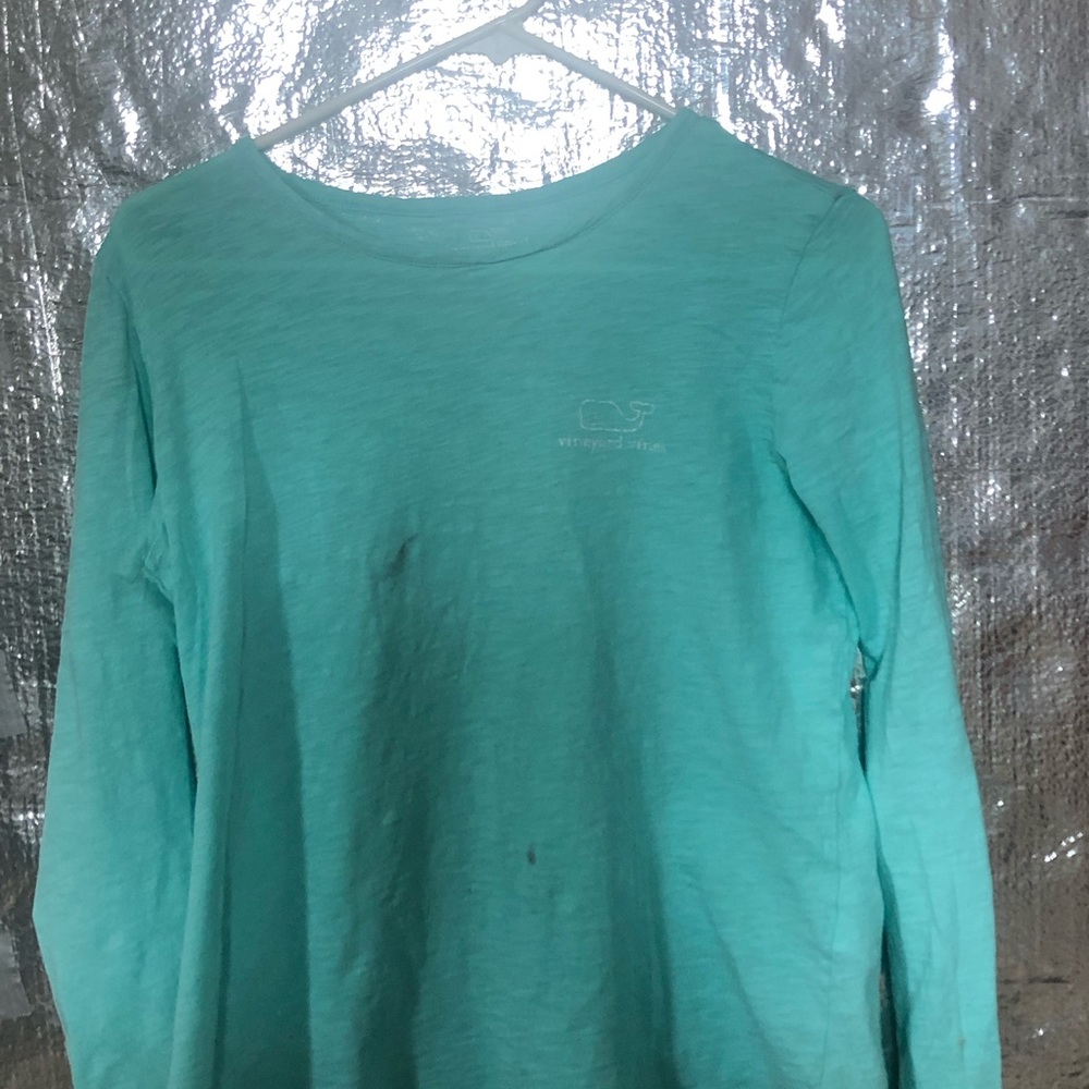 blue vineyard vines long sleeve shirt!!